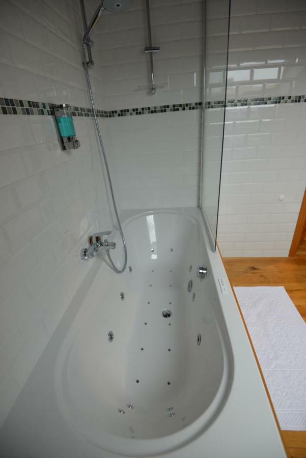 Martin- Pecheur Bed & Breakfast Court-Saint-Etienne Ngoại thất bức ảnh